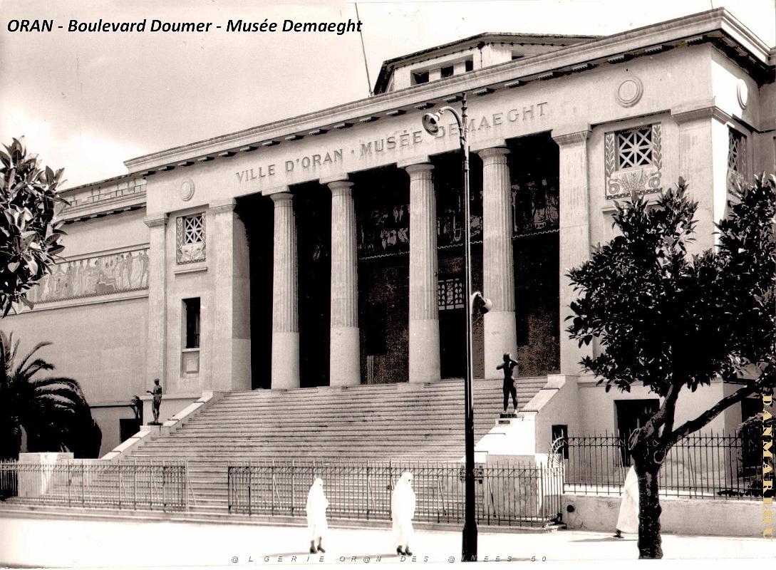 Oran - Boulevard Doumer - Musee Demaeght.JPG